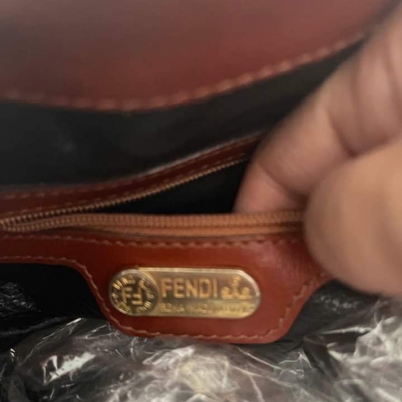 FENDI Authentic Vintage bucket bag - Picture 5 of 6